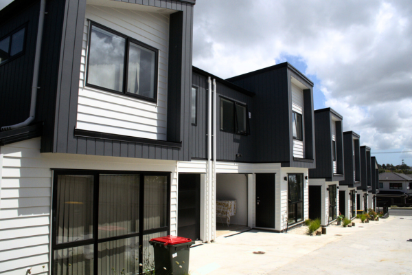 16A, B, C, D, E Pah Road Papatoetoe 2